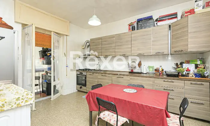 Rexer-Chiavari-VENDESI-mq-Via-Renato-Orsi-Chiavari-Altro