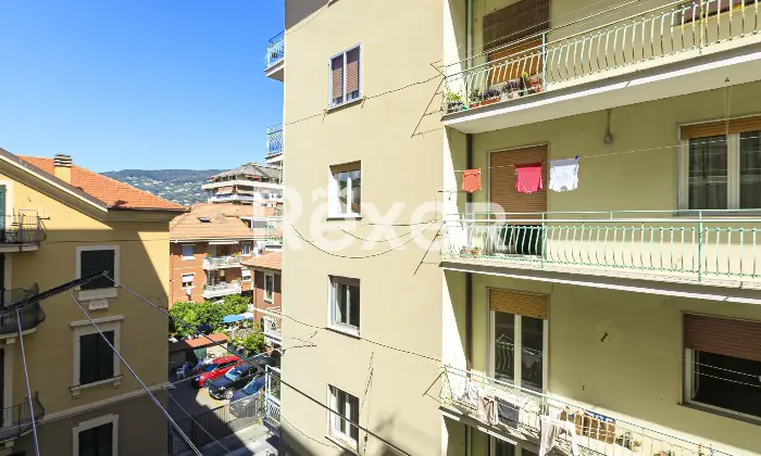 Rexer-Chiavari-VENDESI-mq-Via-Renato-Orsi-Chiavari-Altro
