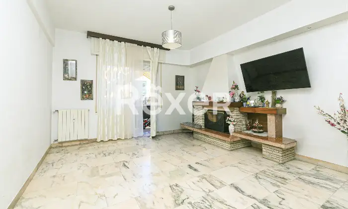 Rexer-Chiavari-VENDESI-mq-Via-Renato-Orsi-Chiavari-Altro
