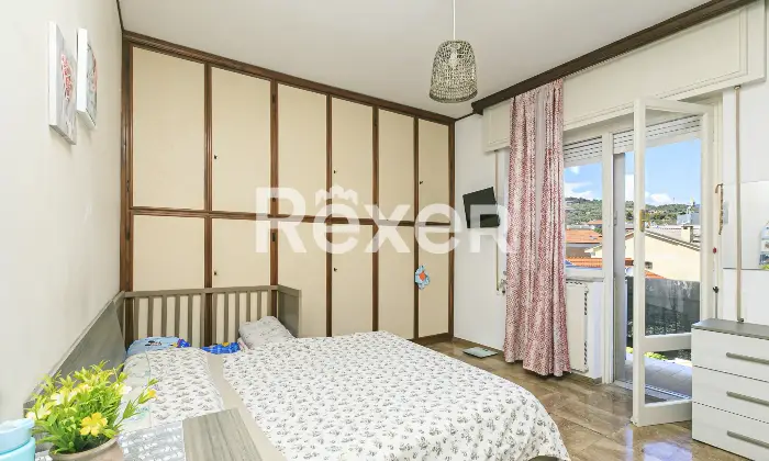 Rexer-Chiavari-VENDESI-mq-Via-Renato-Orsi-Chiavari-Altro