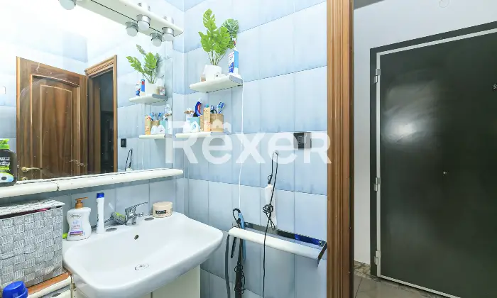 Rexer-Chiavari-VENDESI-mq-Via-Renato-Orsi-Chiavari-Altro