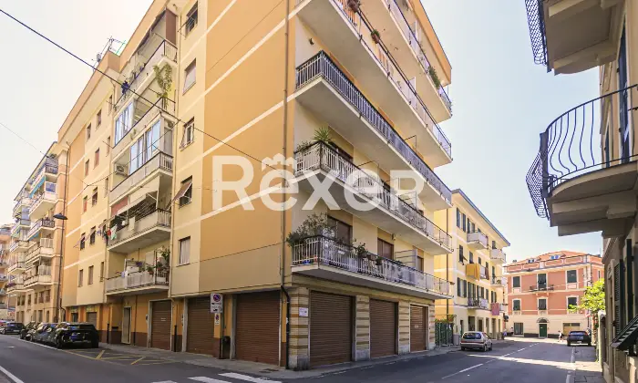 Rexer-Chiavari-VENDESI-mq-Via-Renato-Orsi-Chiavari-Altro