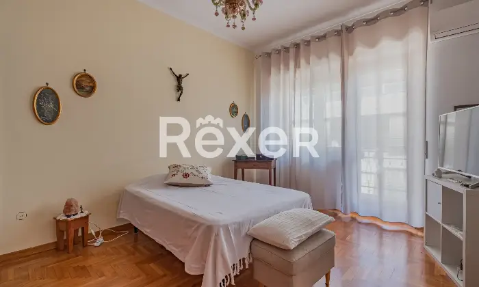 Rexer-Roma-MarconiTrilocale-con-posto-auto-e-cantina-Altro
