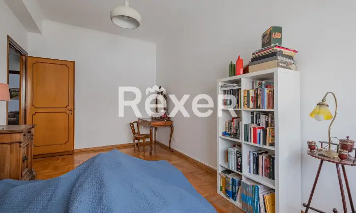 Rexer-Roma-MarconiTrilocale-con-posto-auto-e-cantina-Altro