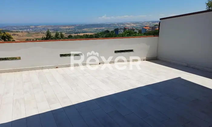 Rexer-Guglionesi-Vendesi-villetta-a-schiera-con-taverna-garage-e-giardini-Via-Tremiti-Guglionesi-CB-Altro