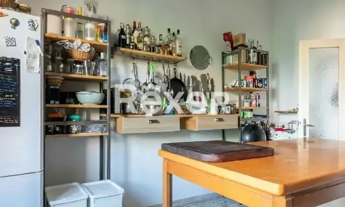Rexer-BOLOGNA-Santa-Viola-via-Battindarno-Appartamento-mq-e-cantina-Altro