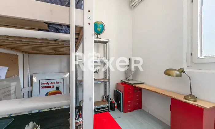 Rexer-Bologna-Strada-Maggiore-appartamento-con-terrazzo-e-posto-auto-Altro