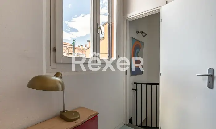 Rexer-Bologna-Strada-Maggiore-appartamento-con-terrazzo-e-posto-auto-Altro