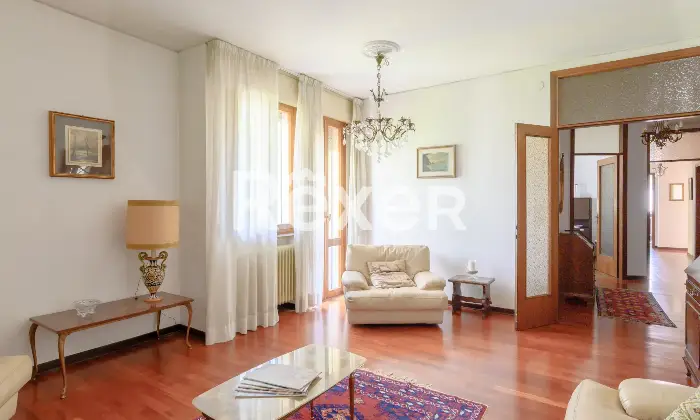 Rexer-Padova-Appartamento-con-tre-camere-Altro