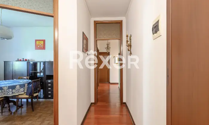 Rexer-Padova-Appartamento-con-tre-camere-Altro