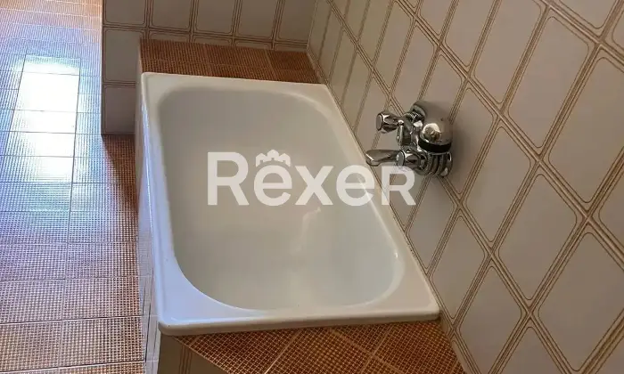 Rexer-Castelnuovo-Scrivia-Appartamento-in-vendita-in-Via-Giuseppe-Zanchetta-a-Castelnuovo-Scrivia-Altro