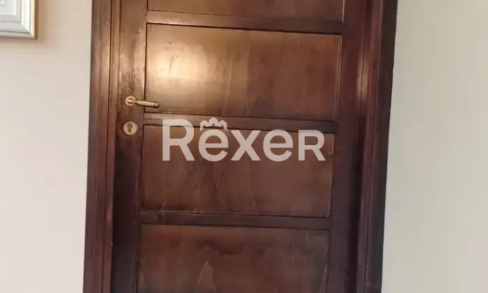 Rexer-Gandino-Vendesi-ampio-immobile-su-due-livelli-Altro
