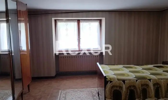 Rexer-Gandino-Vendesi-ampio-immobile-su-due-livelli-Camera-da-letto
