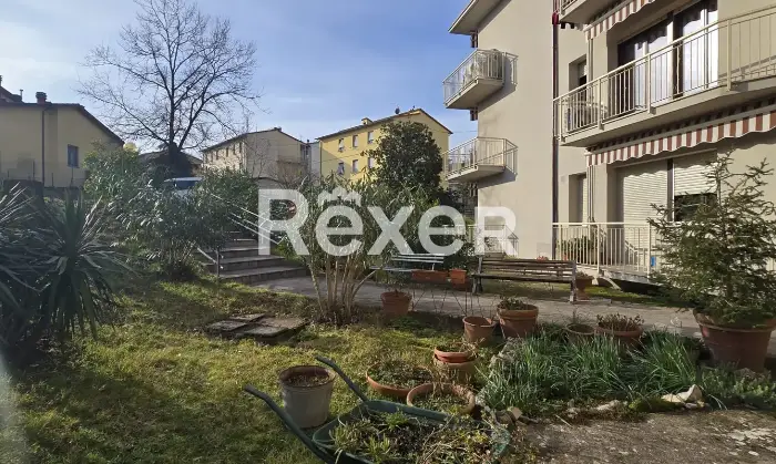 Rexer-Cavriglia-Il-tuo-rifugio-moderno-vista-lago-alle-porte-del-Chianti-Zone-comuni