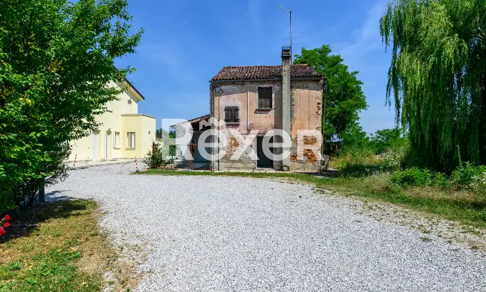 Rexer-Mirano-Casa-singola-con-terreno-Altro