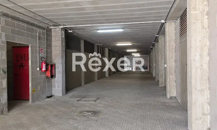 Rexer-Vasto-Trilocale-coibentato-con-box-e-posto-auto-a-Vasto-Altro
