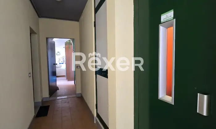 Rexer-Vasto-Trilocale-coibentato-con-box-e-posto-auto-a-Vasto-Altro