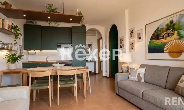 Rexer-Vasto-Trilocale-coibentato-con-box-e-posto-auto-a-Vasto-Altro