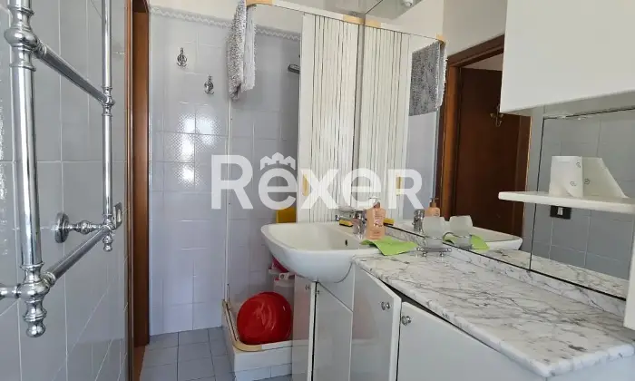 Rexer-Vasto-Trilocale-coibentato-con-box-e-posto-auto-a-Vasto-Altro