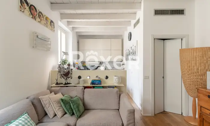 Rexer-Milano-TRILOCALE-RISTRUTTURATO-CON-DUE-BAGNI-CANTINA-E-POSTO-MOTO-Altro