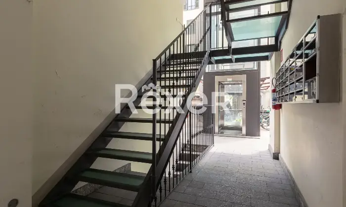 Rexer-Milano-TRILOCALE-RISTRUTTURATO-CON-DUE-BAGNI-CANTINA-E-POSTO-MOTO-Altro