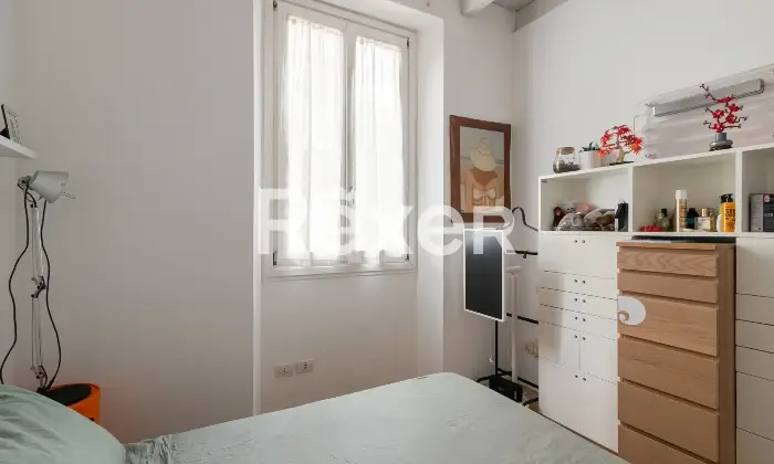 Rexer-Milano-TRILOCALE-RISTRUTTURATO-CON-DUE-BAGNI-CANTINA-E-POSTO-MOTO-Altro