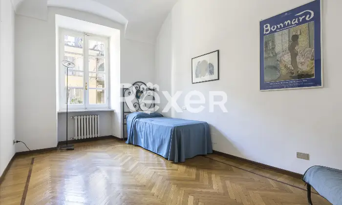 Rexer-Torino-PENTALOCALE-IN-PIAZZA-VITTORIO-Altro