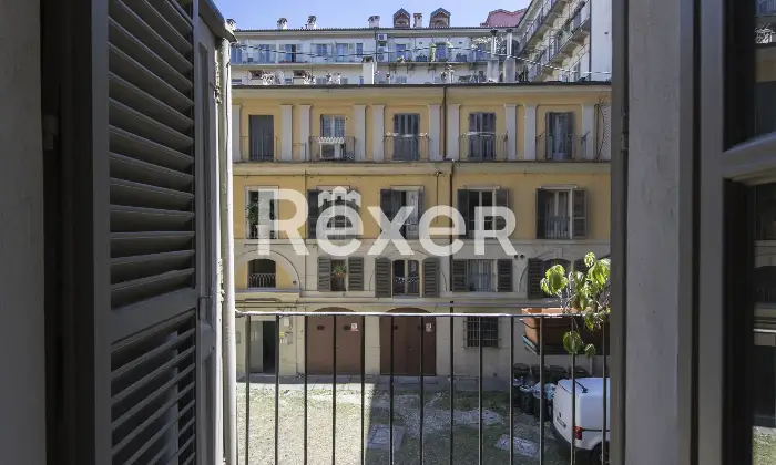 Rexer-Torino-PENTALOCALE-IN-PIAZZA-VITTORIO-Altro