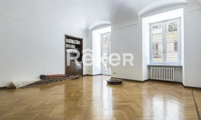 Rexer-Torino-PENTALOCALE-IN-PIAZZA-VITTORIO-Altro