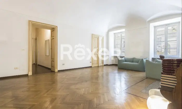 Rexer-Torino-PENTALOCALE-IN-PIAZZA-VITTORIO-Altro