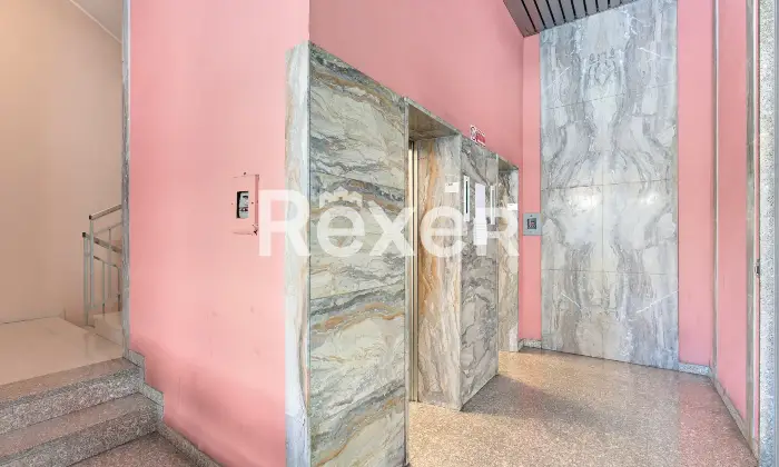 Rexer-Brescia-Ampio-bilocale-piano-alto-con-box-doppio-Altro