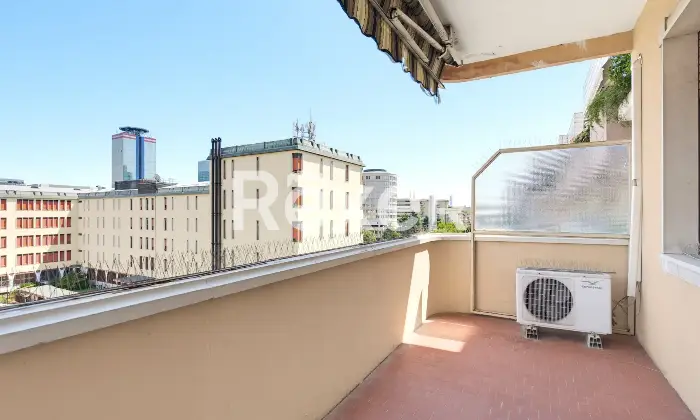 Rexer-Brescia-Ampio-bilocale-piano-alto-con-box-doppio-Altro
