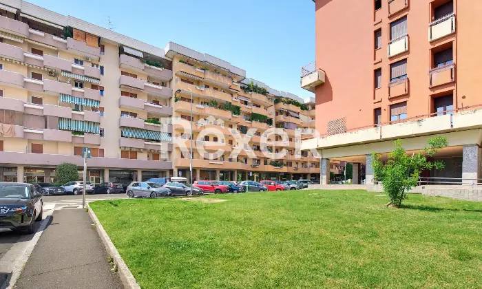 Rexer-Brescia-Ampio-bilocale-piano-alto-con-box-doppio-Altro