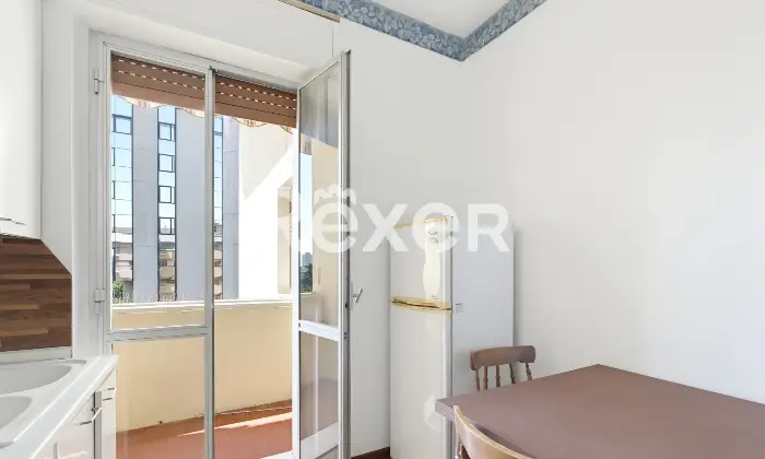Rexer-Brescia-Ampio-bilocale-piano-alto-con-box-doppio-Altro