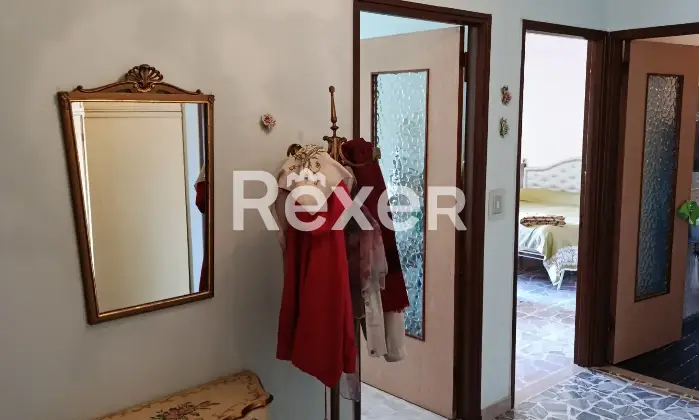 Rexer-Arzana-Casa-di-paese-in-vendita-in-Via-Sardegna-ad-Arzana-Ingresso