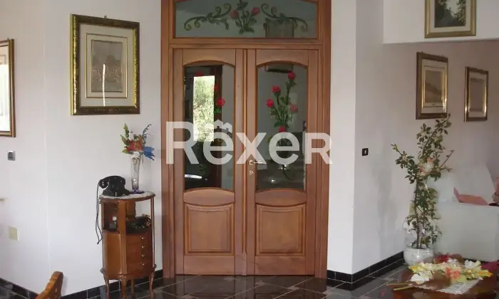 Rexer-Uras-Villa-indipendente-in-vendita-in-Via-Campidano-ad-Uras-Altro