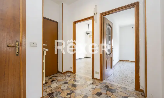 Rexer-Cinisello-Balsamo-Cinisello-Balsamo-Appartamento-di-mq-con-autorimessa-al-piano-terra-Altro