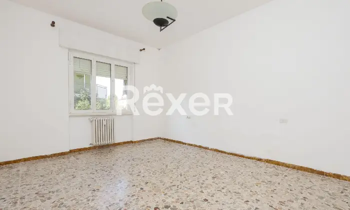 Rexer-Cinisello-Balsamo-Cinisello-Balsamo-Appartamento-di-mq-con-autorimessa-al-piano-terra-Altro