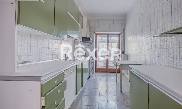 Rexer-Roma-MostaccianoEURQuadrilocale-con-terrazzo-e-due-box-Altro