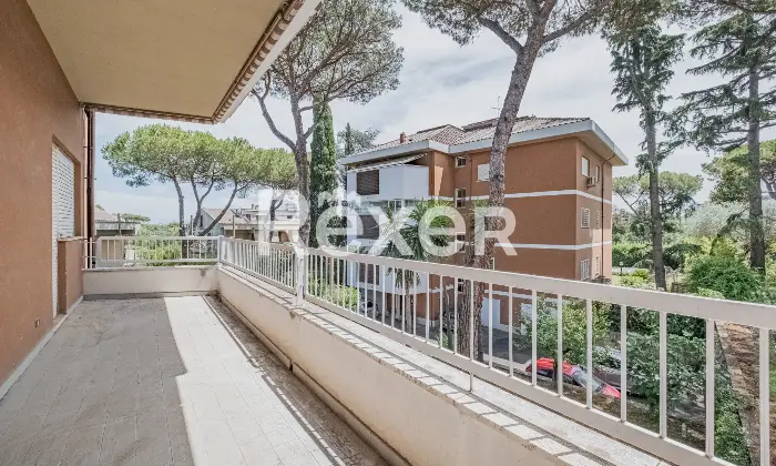 Rexer-Roma-MostaccianoEURQuadrilocale-con-terrazzo-e-due-box-Altro