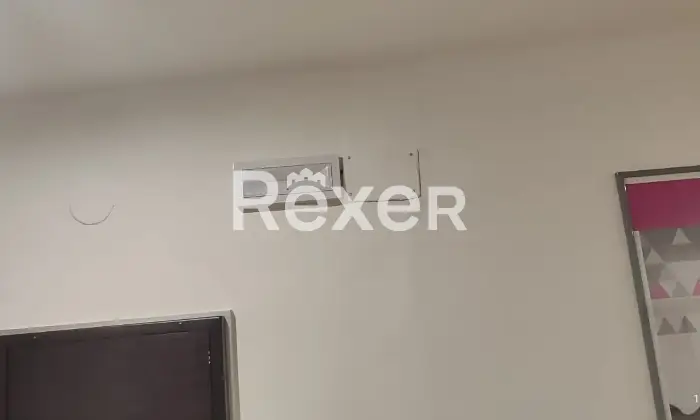 Rexer-Cosenza-Ufficio-con-ingresso-indipendente-in-stabile-con-ascensore-Altro