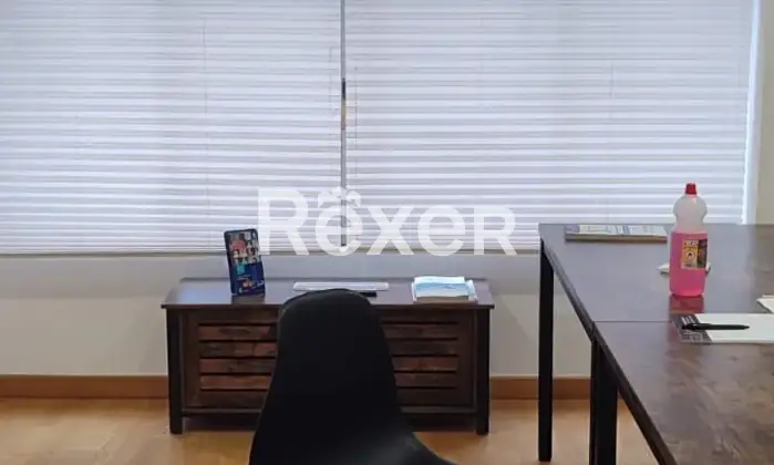 Rexer-Cosenza-Ufficio-con-ingresso-indipendente-in-stabile-con-ascensore-Altro