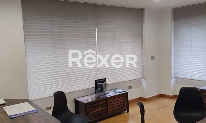 Rexer-Cosenza-Ufficio-con-ingresso-indipendente-in-stabile-con-ascensore-Altro