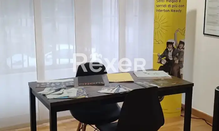 Rexer-Cosenza-Ufficio-con-ingresso-indipendente-in-stabile-con-ascensore-Altro