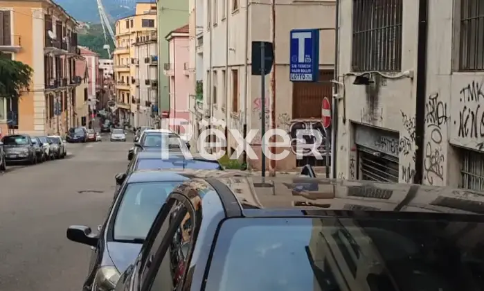 Rexer-Cosenza-Ufficio-con-ingresso-indipendente-in-stabile-con-ascensore-Altro