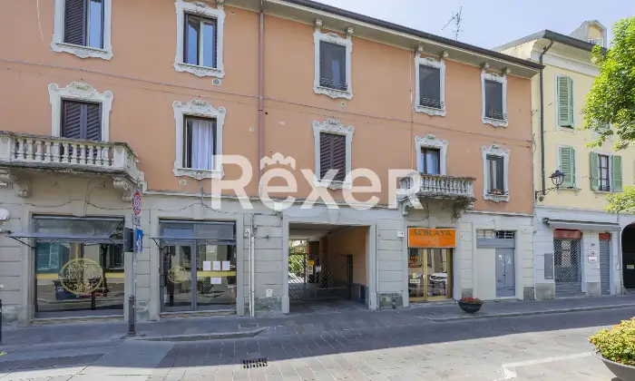 Rexer-Monza-Monza-Appartamento-di-mq-con-ampio-deposito-da-adibire-ad-autorimessa-Altro