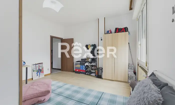 Rexer-Brescia-Plurilocale-con-box-auto-Altro