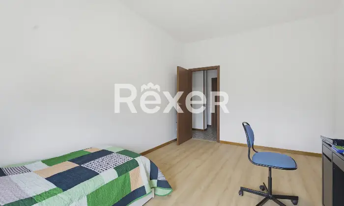 Rexer-Brescia-Plurilocale-con-box-auto-Altro