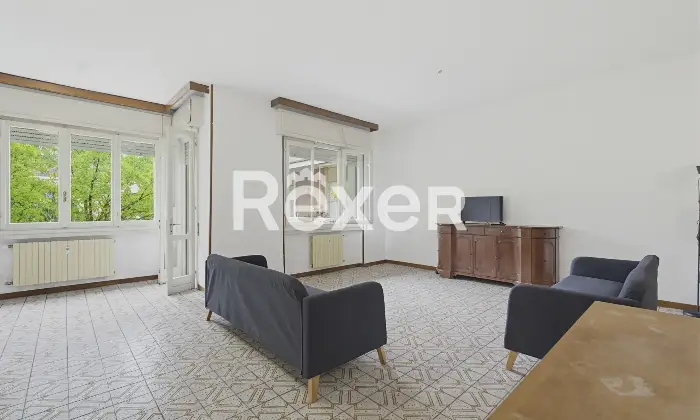 Rexer-Brescia-Plurilocale-con-box-auto-Altro