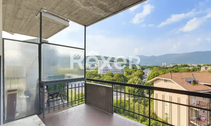 Rexer-Brescia-Bilocale-piano-alto-con-terrazzina-Altro